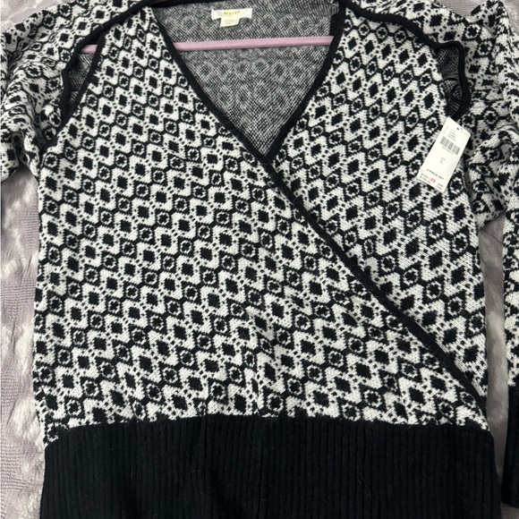 Anthropologie Maeve 2-Pc Shrug Seater Set - Picture 5 of 8